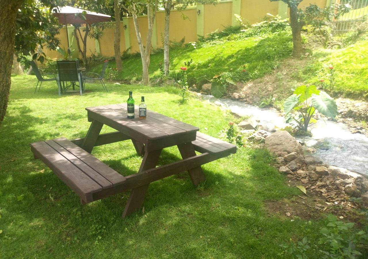 Hotel Desderia Mbeya Exterior foto